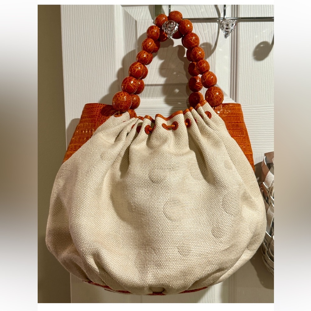 Like New Nancy Gonzalez Orange and Cream Shoulder Bag raffia genuine cro…